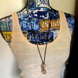 Adorable long necklace with rain drop shaped rhinestone